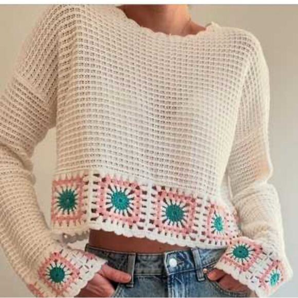 Sincerely Jules Crochet Sweater L Cream Long Sleeve Floral Patch Cottage Boho - Picture 2 of 9